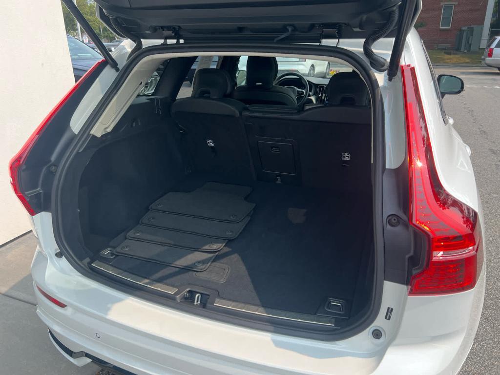 used 2025 Volvo XC60 car, priced at $41,700