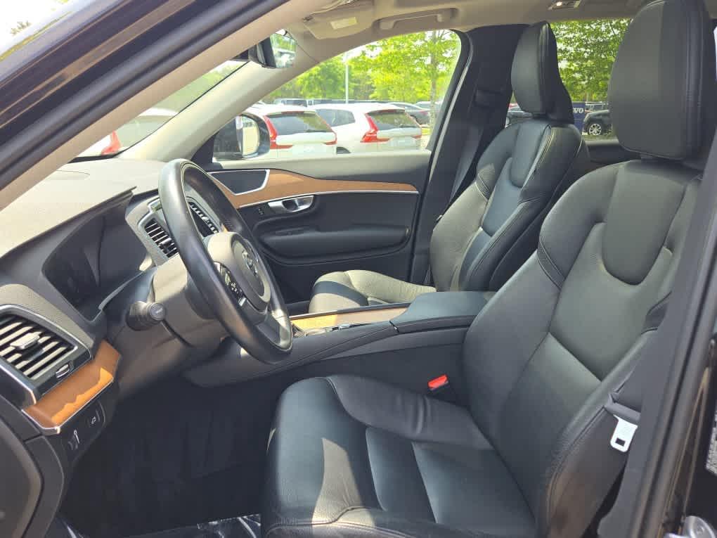 used 2022 Volvo XC90 car, priced at $40,700