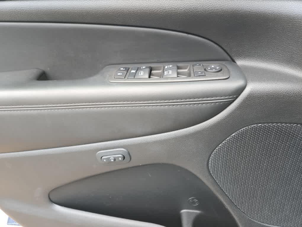 used 2021 Jeep Grand Cherokee car, priced at $31,200