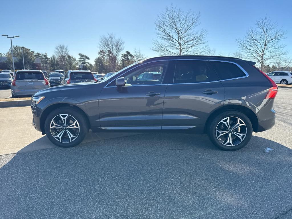 used 2022 Volvo XC60 car, priced at $31,200