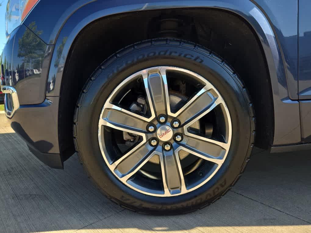 used 2018 GMC Acadia car, priced at $19,900