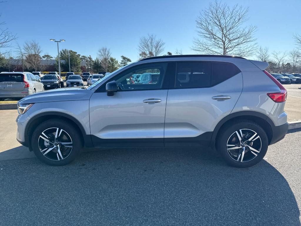 used 2024 Volvo XC40 car, priced at $33,900