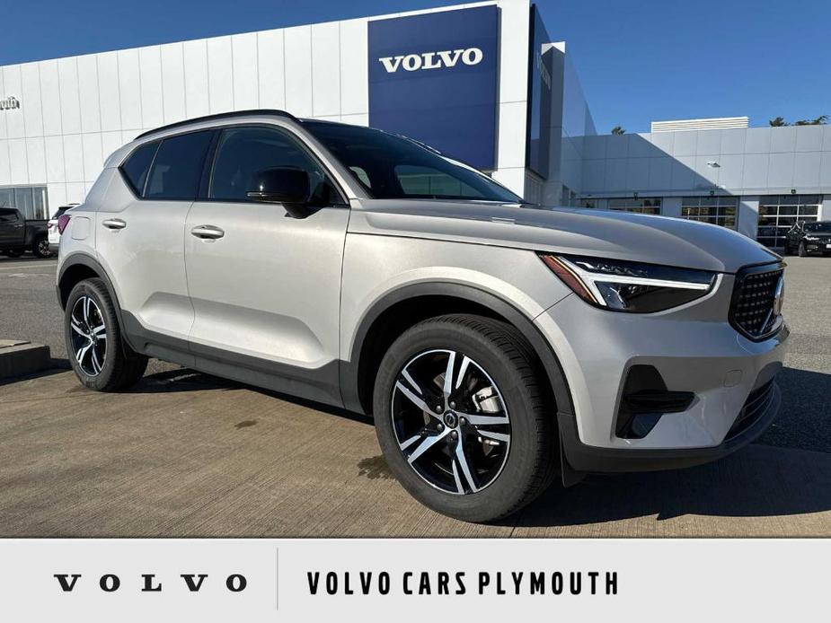 used 2024 Volvo XC40 car, priced at $33,900