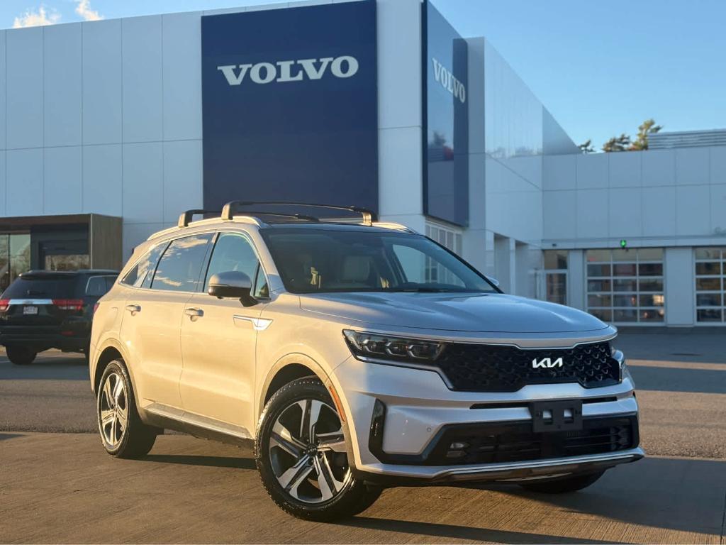 used 2022 Kia Sorento Plug-In Hybrid car, priced at $23,600