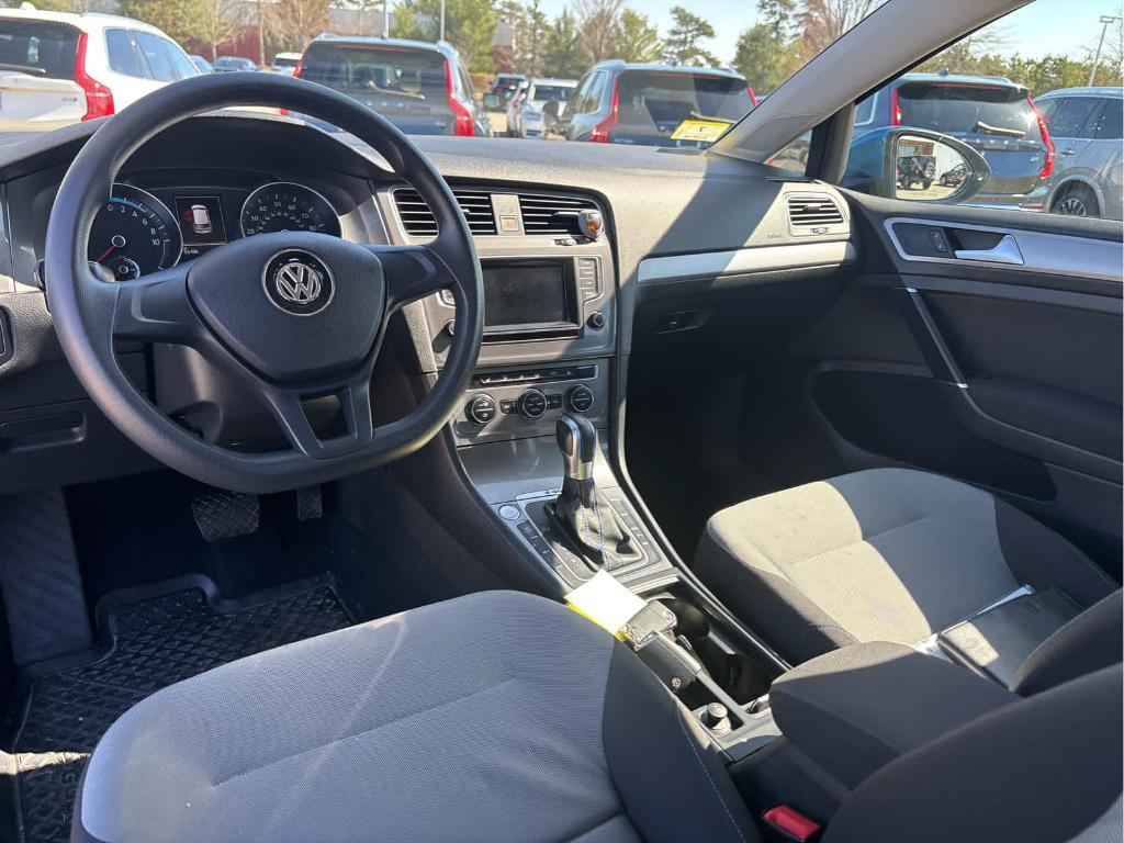 used 2015 Volkswagen e-Golf car, priced at $9,400
