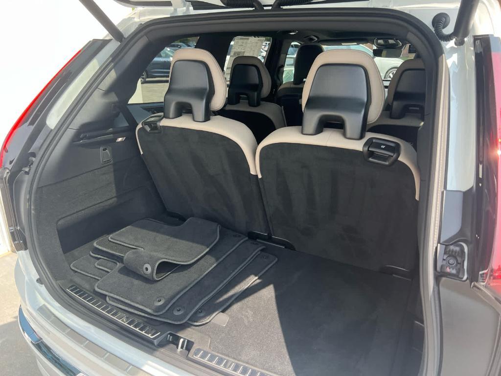 new 2025 Volvo XC90 Plug-In Hybrid car, priced at $81,685