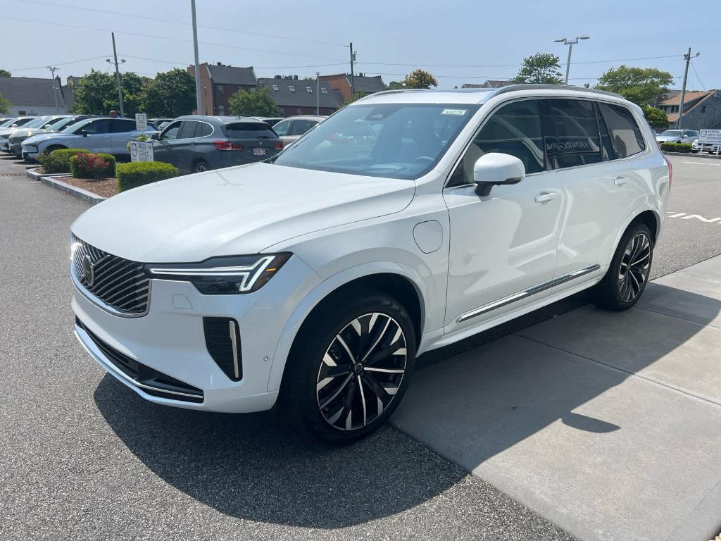 new 2025 Volvo XC90 Plug-In Hybrid car, priced at $81,685