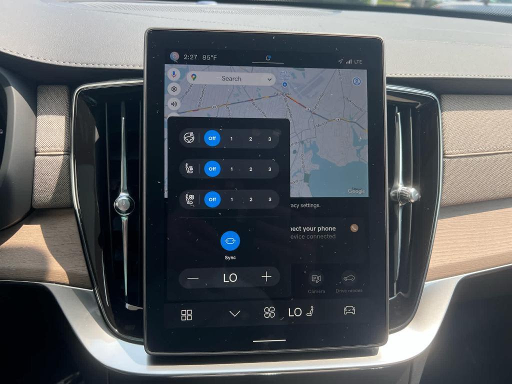 new 2025 Volvo XC90 Plug-In Hybrid car, priced at $81,685