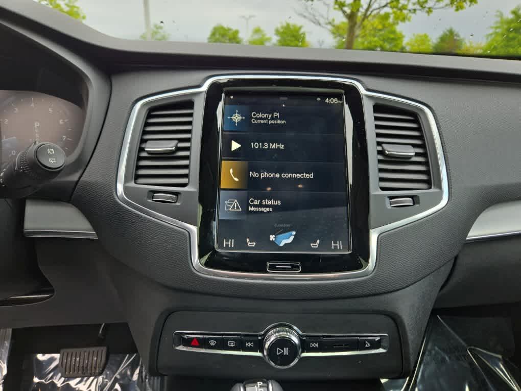 used 2022 Volvo XC90 car, priced at $40,900