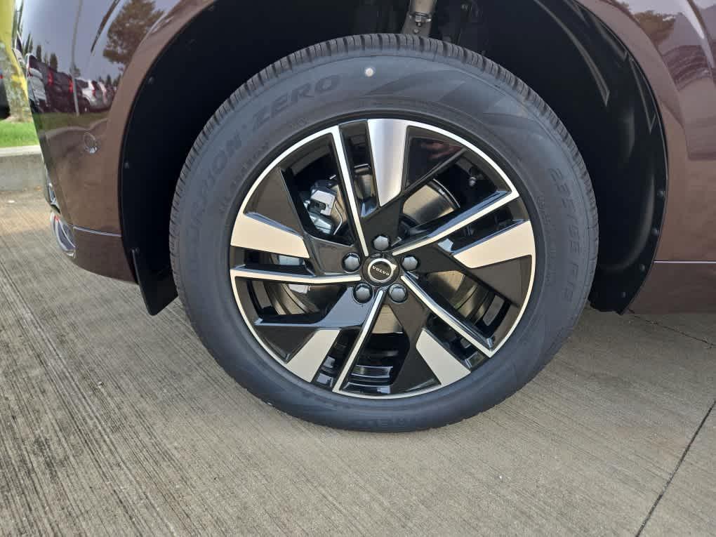 new 2026 Volvo XC60 car, priced at $58,360