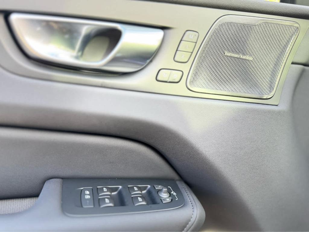new 2026 Volvo XC60 car, priced at $58,360