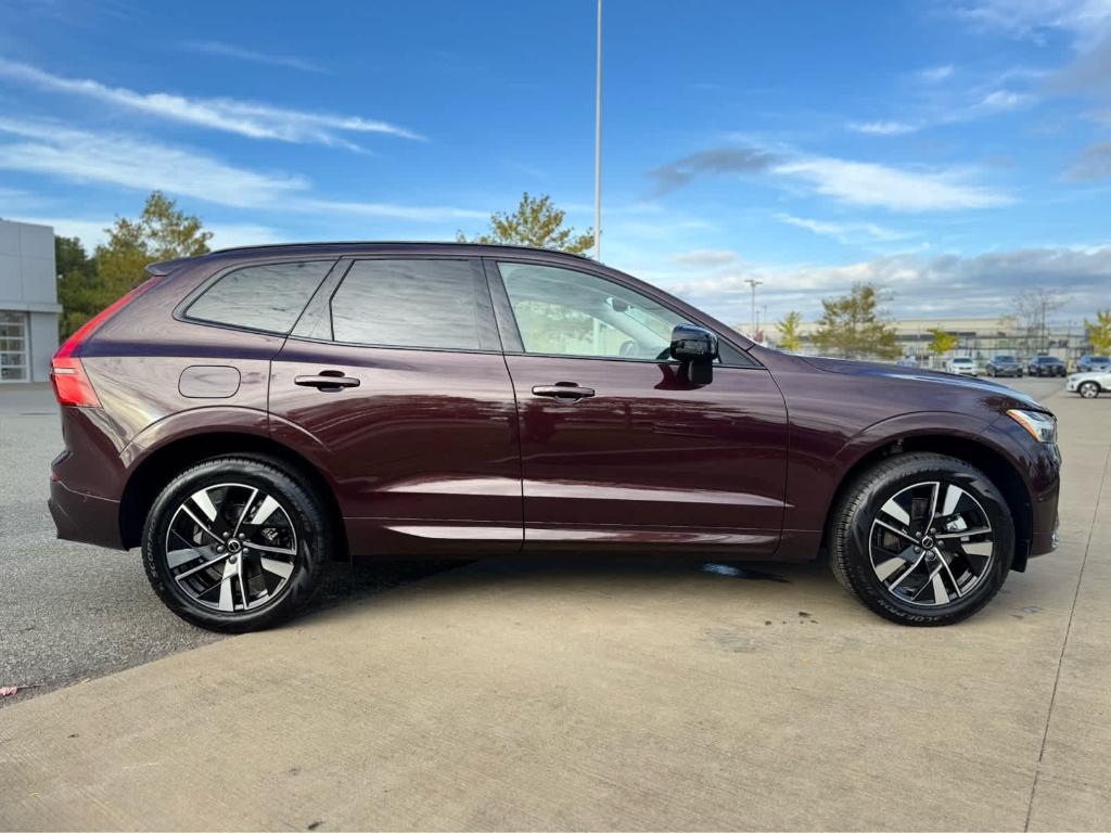 new 2026 Volvo XC60 car, priced at $58,360