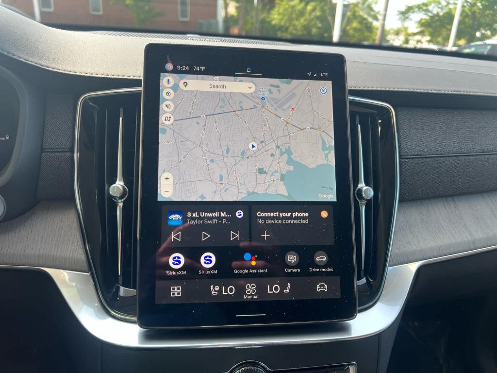 new 2025 Volvo XC90 Plug-In Hybrid car, priced at $81,685