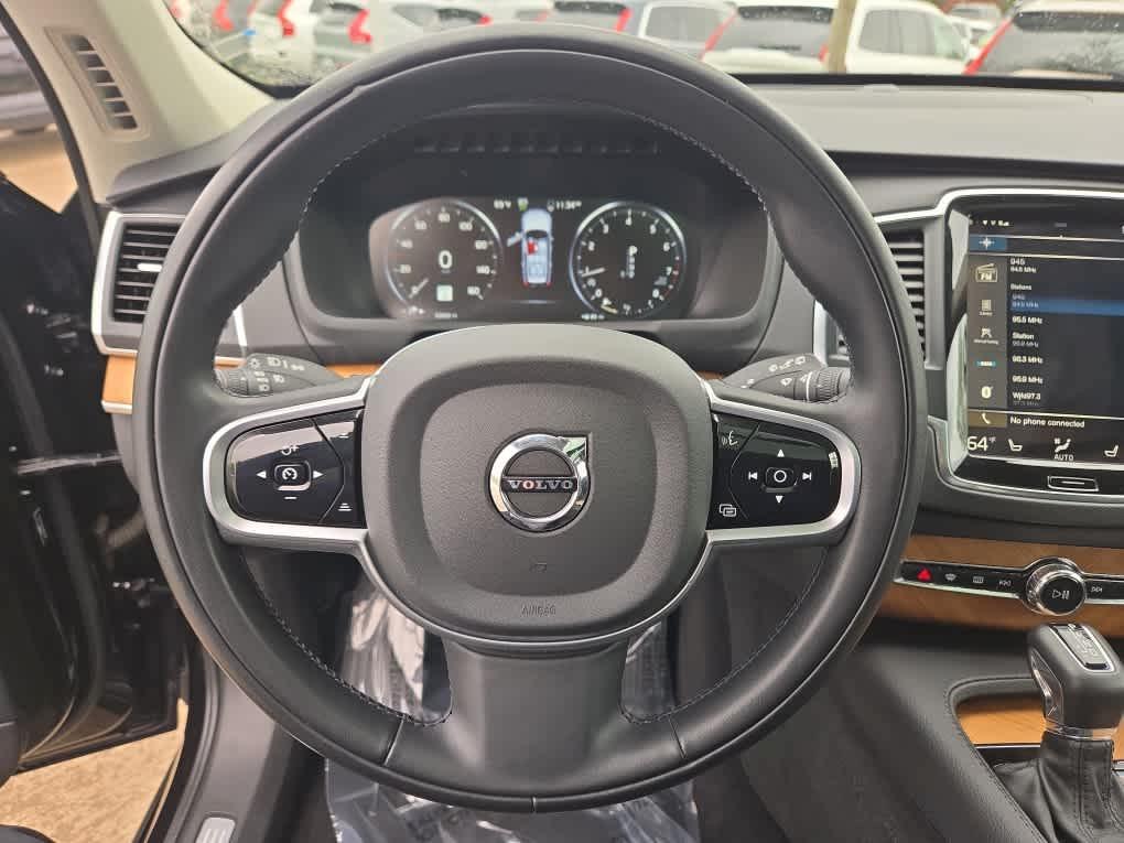used 2022 Volvo XC90 car, priced at $36,900