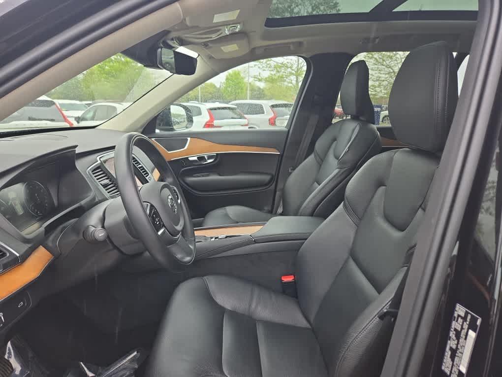 used 2022 Volvo XC90 car, priced at $36,900