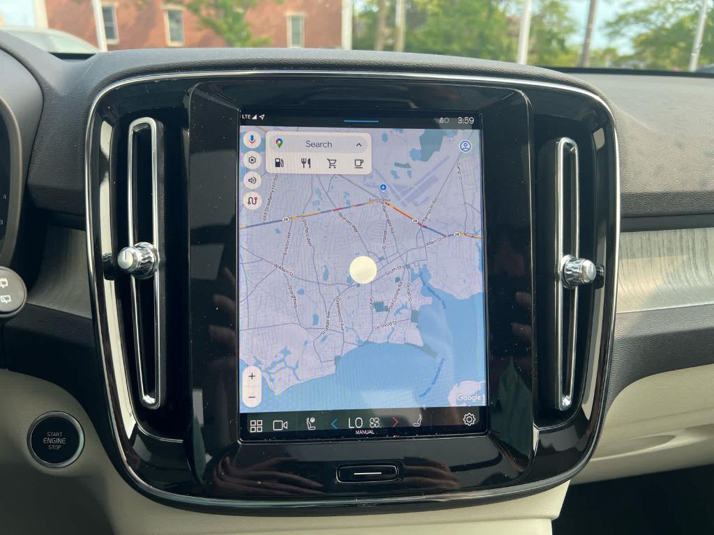 new 2025 Volvo XC40 car, priced at $49,810