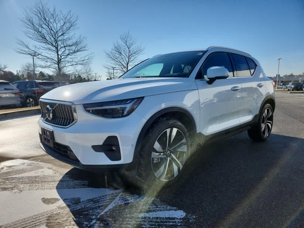 used 2025 Volvo XC40 car, priced at $49,900