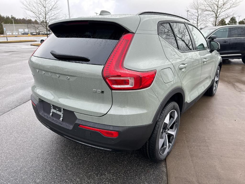 new 2025 Volvo XC40 car, priced at $48,315