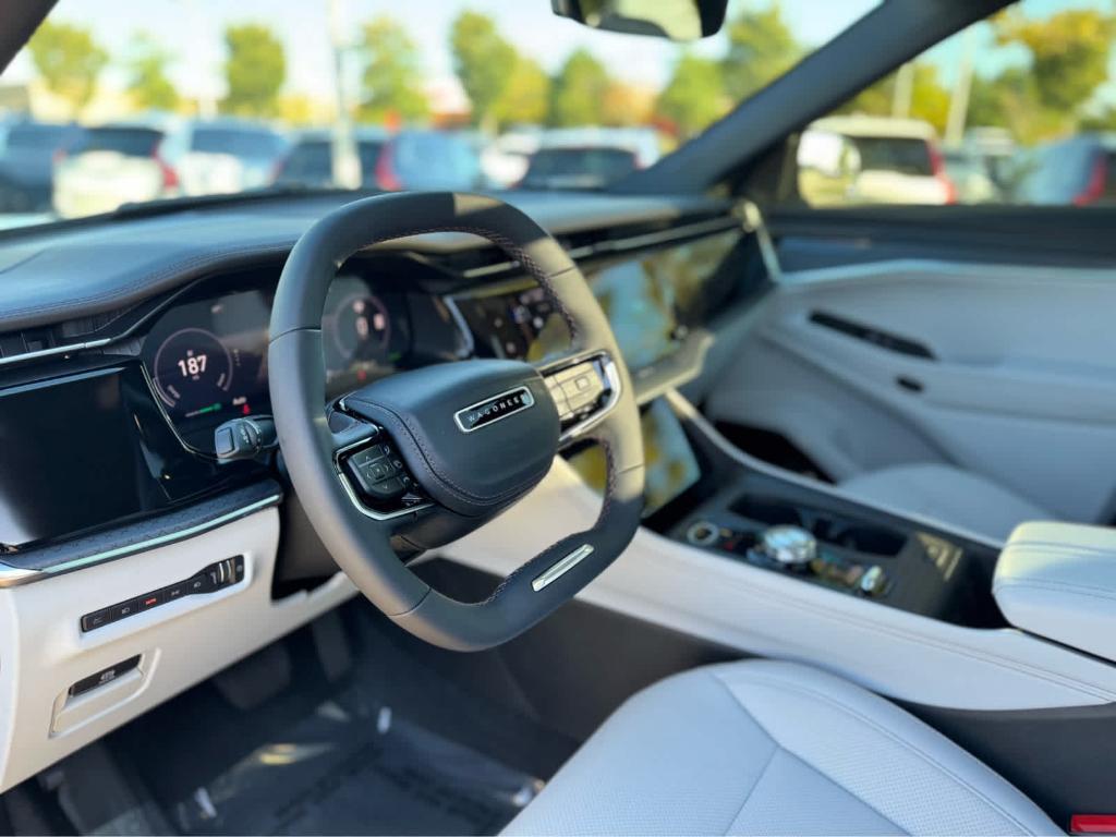 used 2025 Jeep Wagoneer S car, priced at $45,900