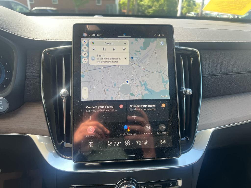 new 2025 Volvo XC90 car, priced at $70,155