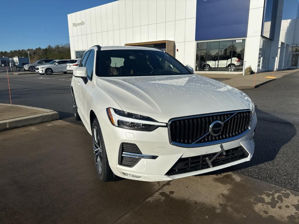 used 2022 Volvo XC60 car, priced at $31,900