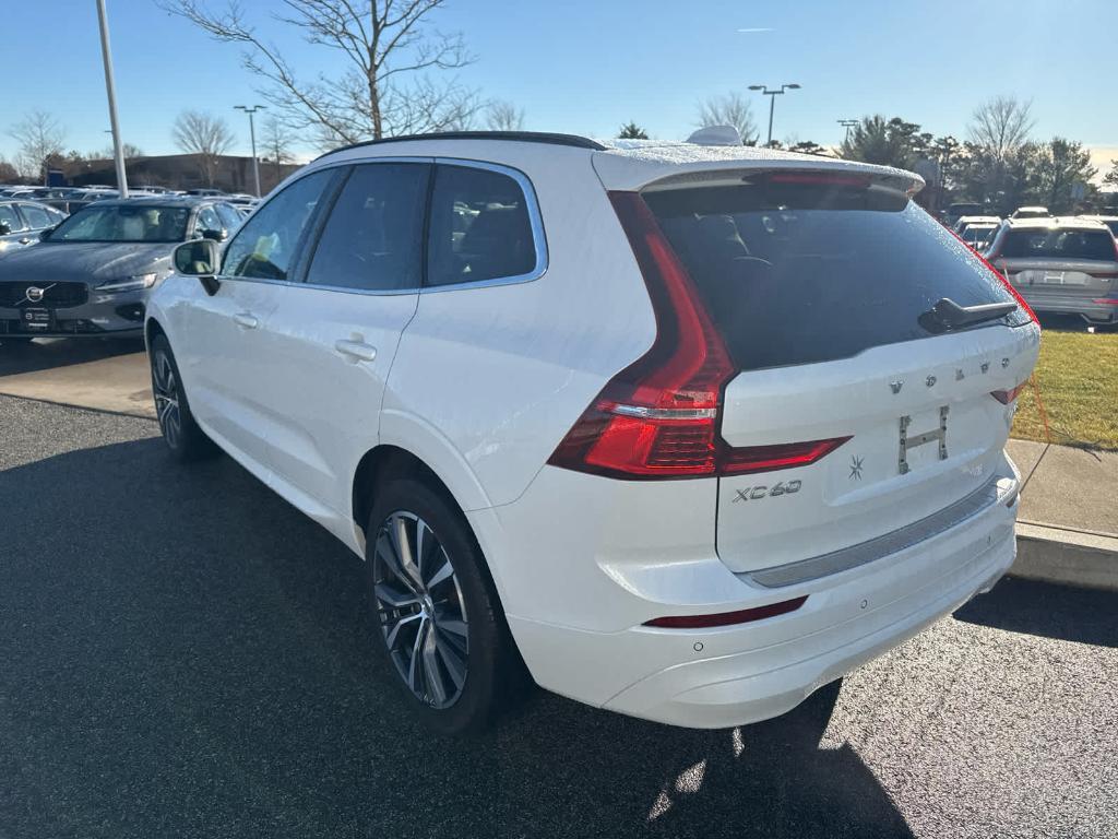 used 2022 Volvo XC60 car, priced at $31,400