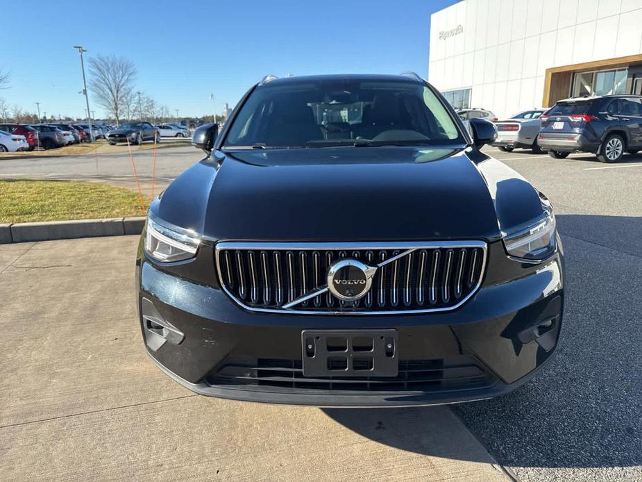 used 2024 Volvo XC40 car, priced at $35,400