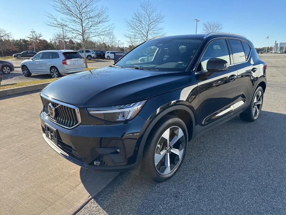 used 2024 Volvo XC40 car, priced at $35,400