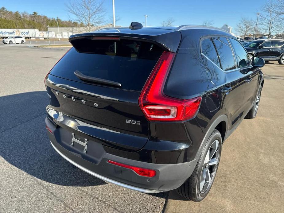 used 2024 Volvo XC40 car, priced at $35,400