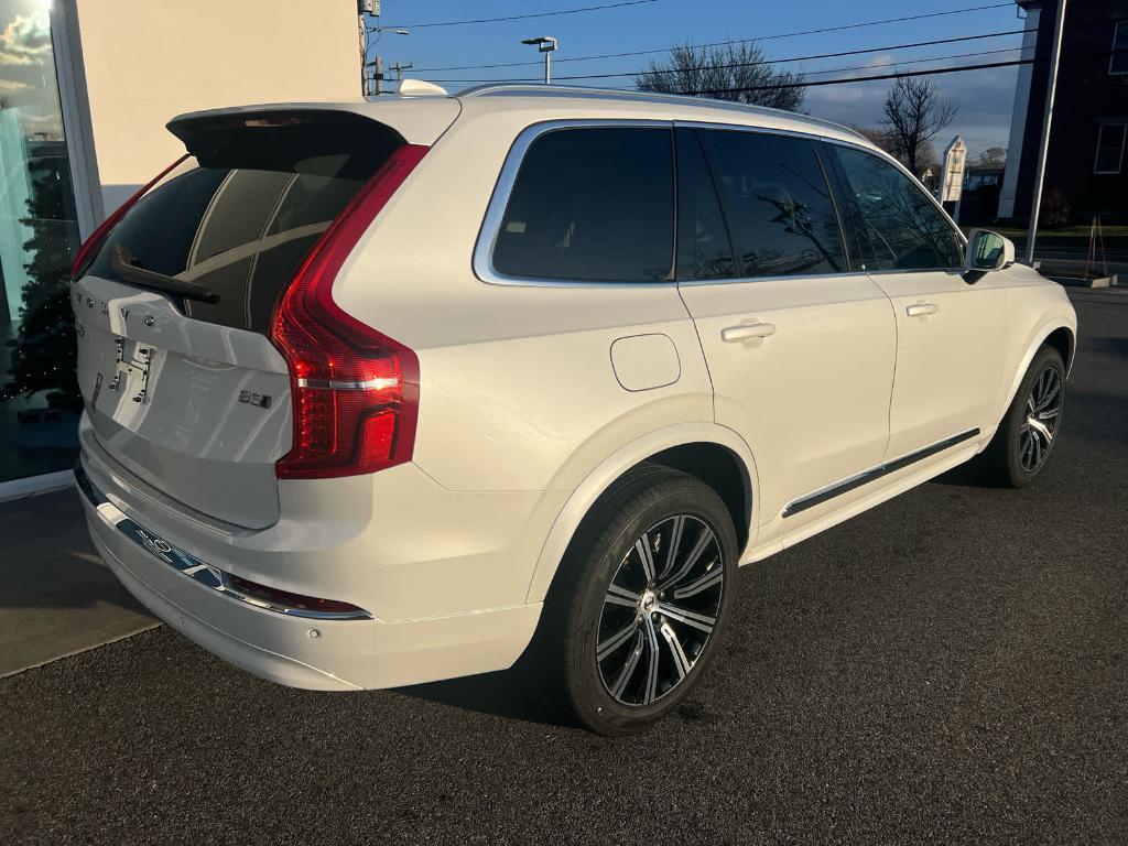 new 2025 Volvo XC90 car, priced at $60,705