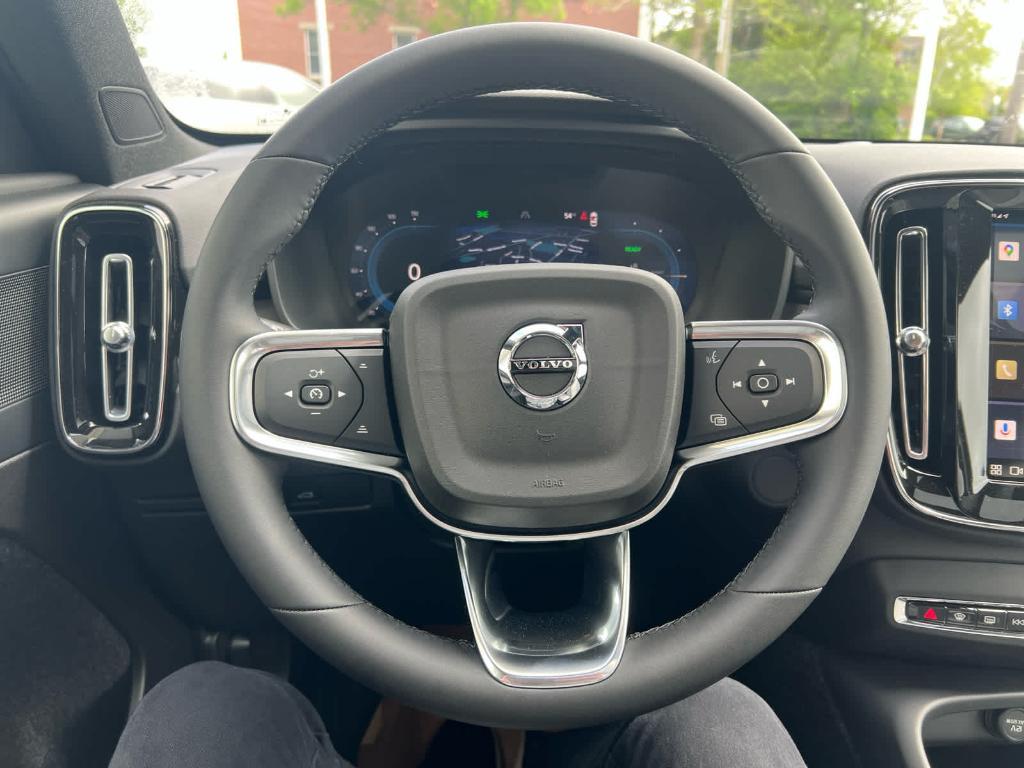 new 2025 Volvo EX40 car, priced at $60,735