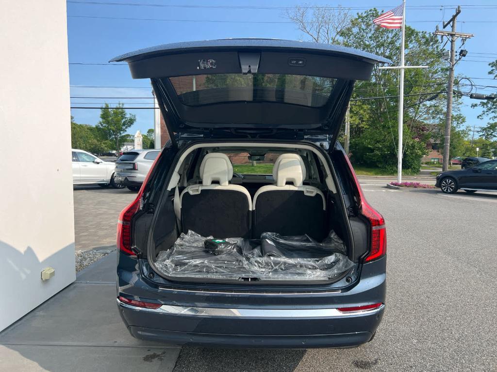 new 2025 Volvo XC90 car, priced at $73,495
