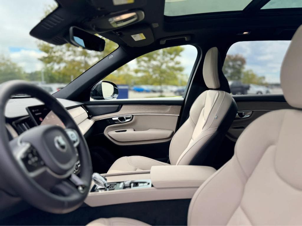 used 2025 Volvo XC90 car, priced at $49,600