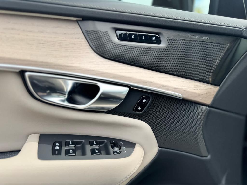 used 2025 Volvo XC90 car, priced at $49,600