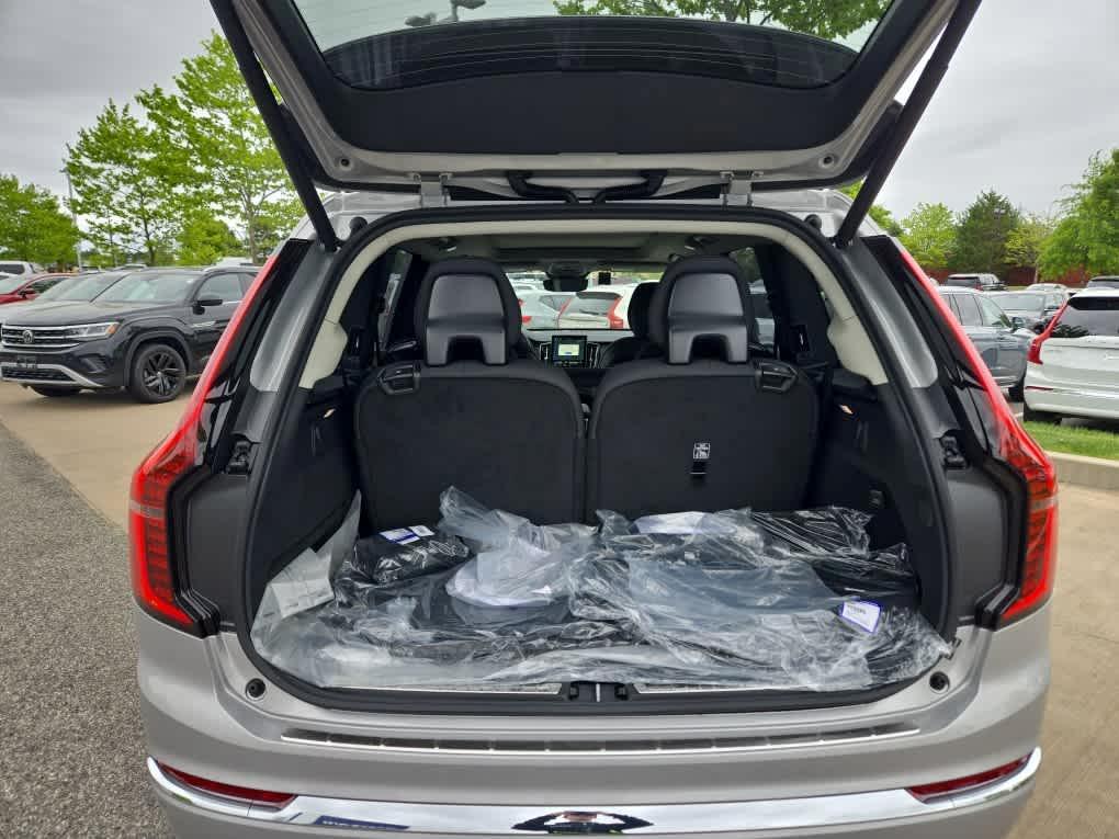 new 2025 Volvo XC90 Plug-In Hybrid car, priced at $80,045