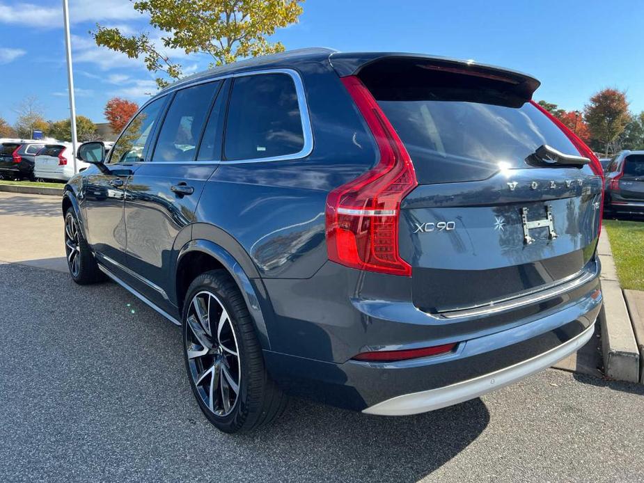 used 2022 Volvo XC90 car, priced at $35,700