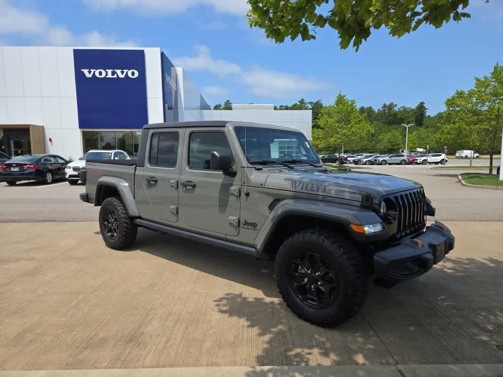 used 2021 Jeep Gladiator car, priced at $31,400