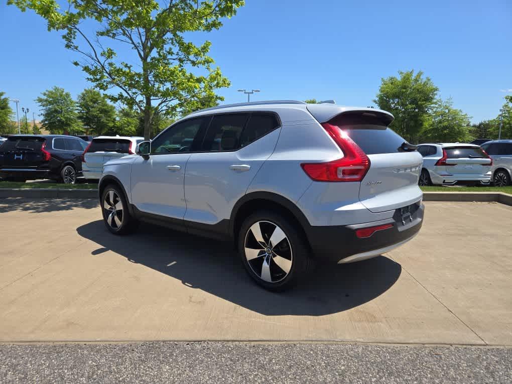 used 2020 Volvo XC40 car, priced at $27,900