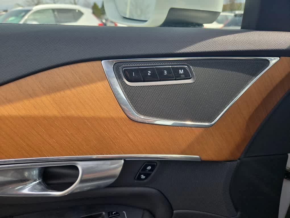 used 2023 Volvo XC90 car, priced at $44,500