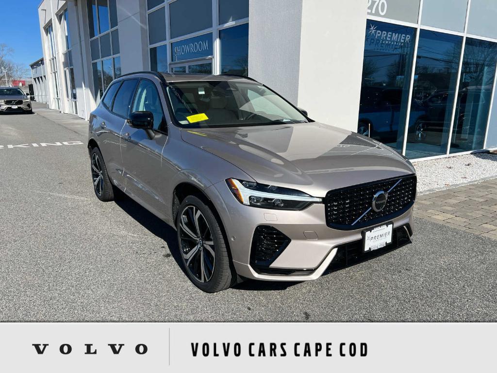 new 2025 Volvo XC60 Plug-In Hybrid car, priced at $71,510