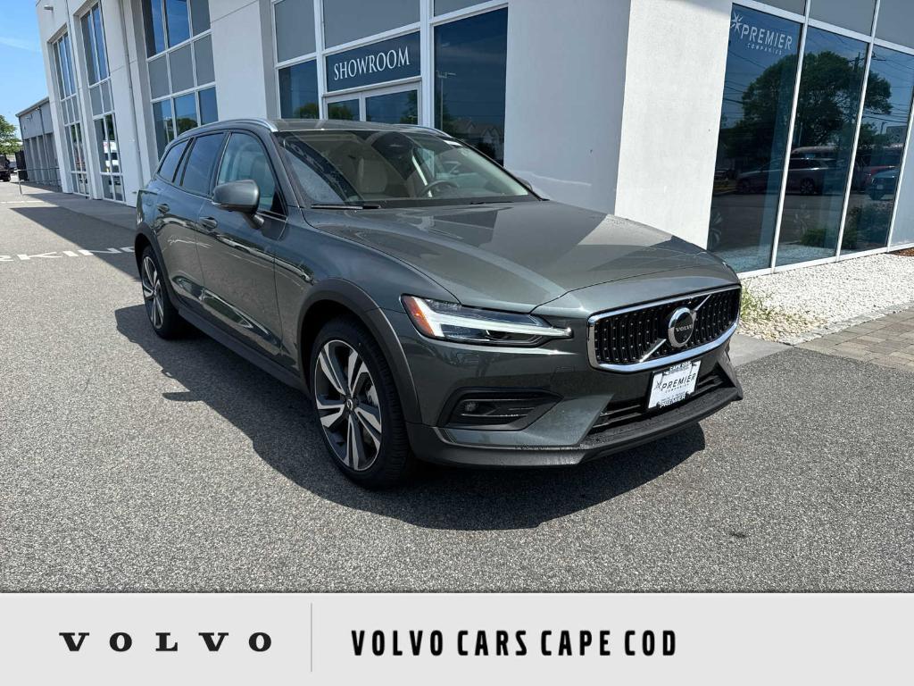 new 2026 Volvo V60 Cross Country car, priced at $57,450