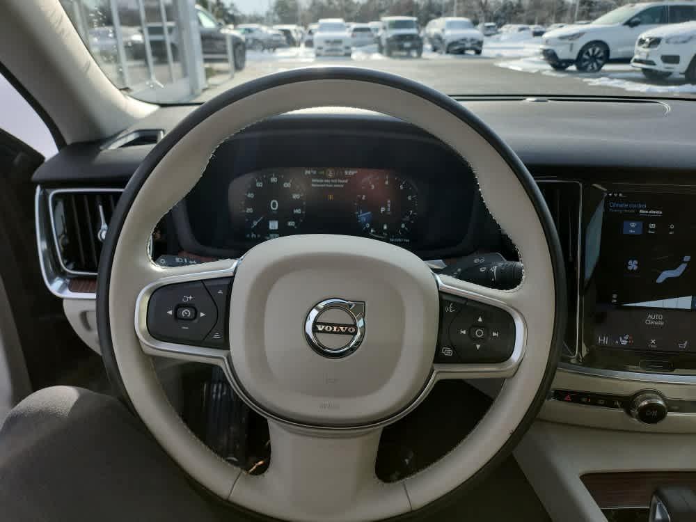 used 2022 Volvo S60 car, priced at $24,900