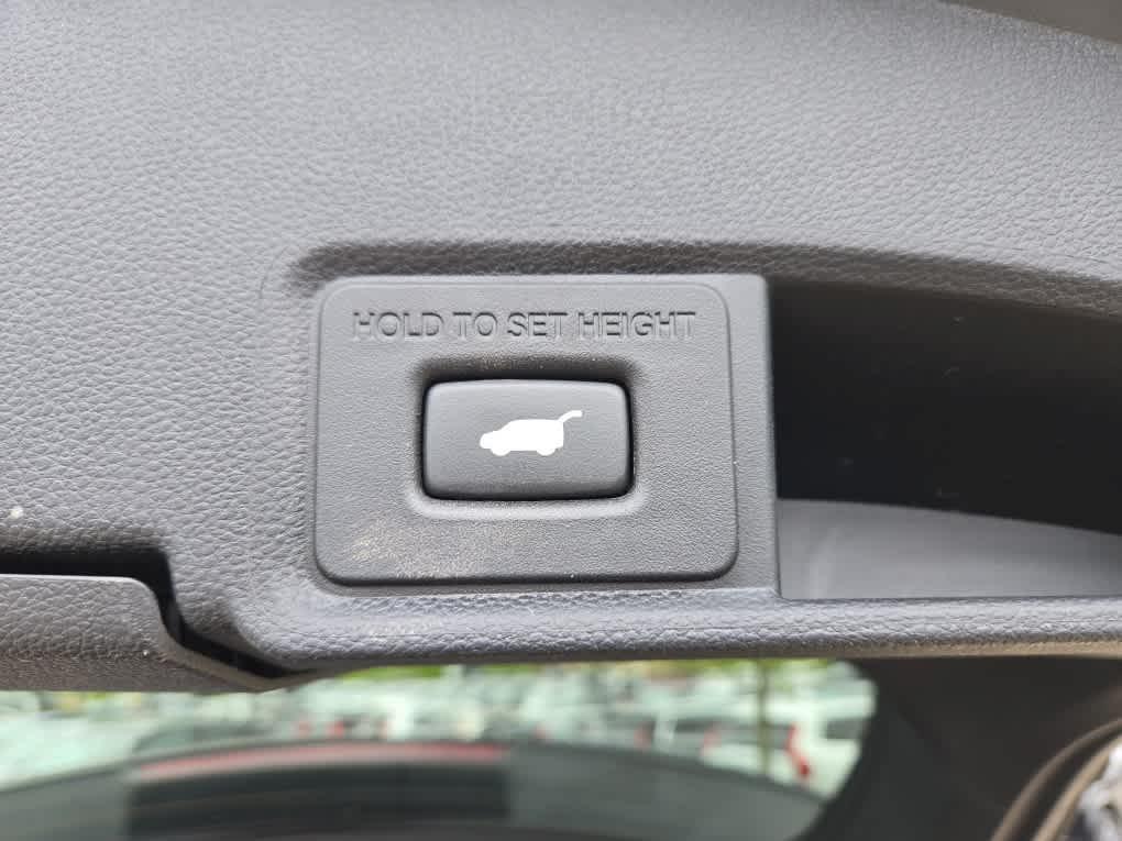 used 2019 Acura RDX car, priced at $27,900