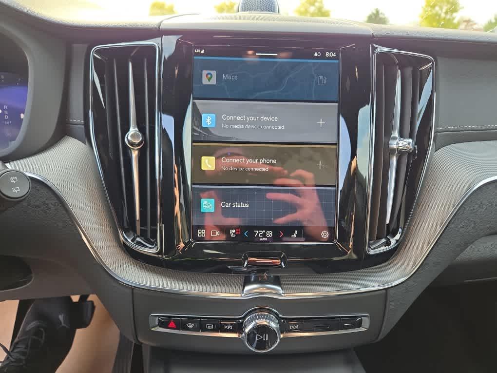 new 2025 Volvo XC60 car, priced at $67,695