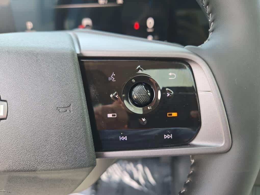 used 2025 Nissan Murano car, priced at $43,900