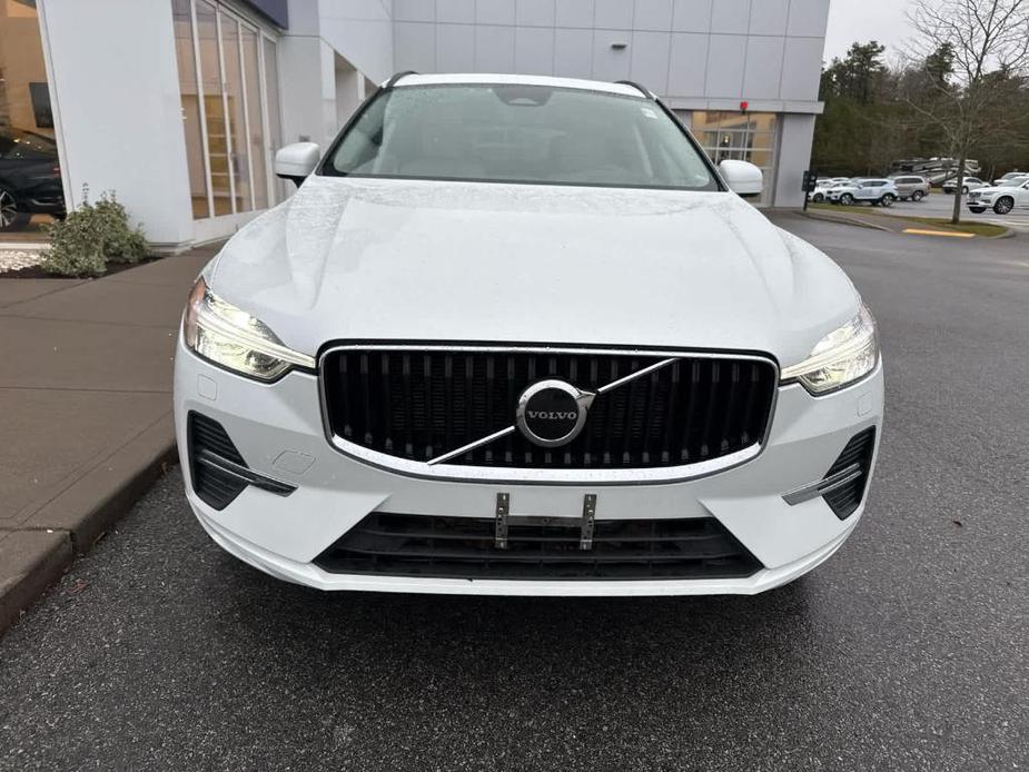 used 2022 Volvo XC60 car, priced at $30,900