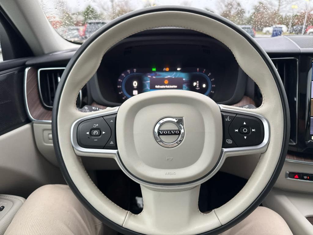 used 2022 Volvo XC60 car, priced at $30,900