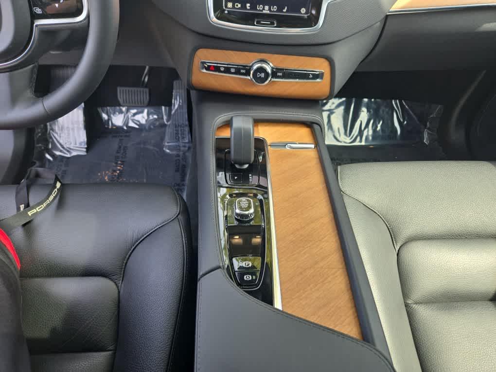 used 2023 Volvo XC90 car, priced at $39,200