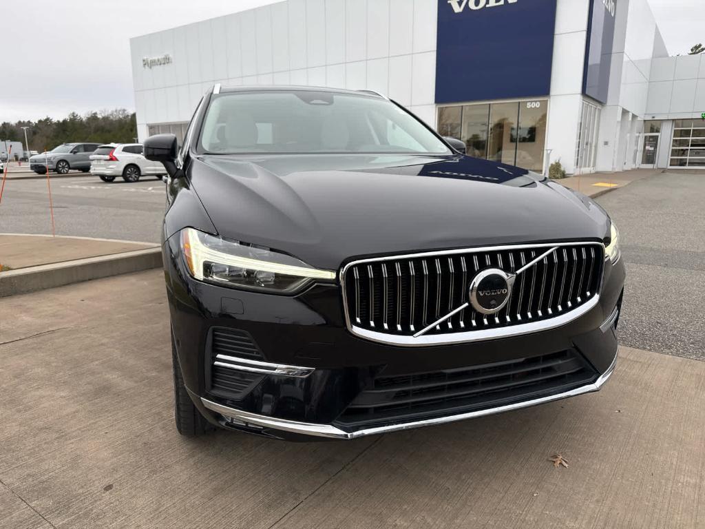 used 2023 Volvo XC60 car, priced at $33,900