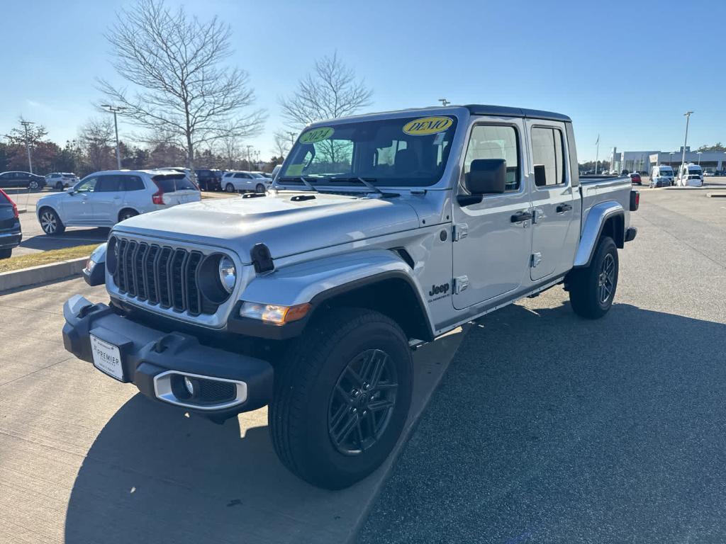 used 2024 Jeep Gladiator car, priced at $40,900